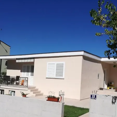 Apartman Anni Апартаменти Пореч